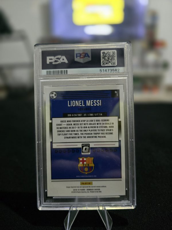 Lionel Messi 2018 Panini Donruss Optic – PSA 8 - Imagen 2