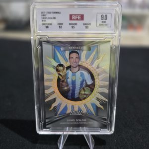 Lionel Scaloni "Dynasty" – FansMall 2021-22 – Graded RFE 9.0 Mint