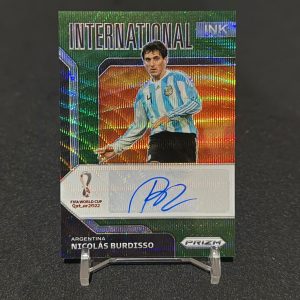 Panini – Prizm World Cup Qatar 2022 | Nicolás Burdisso Auto INK Green Wave